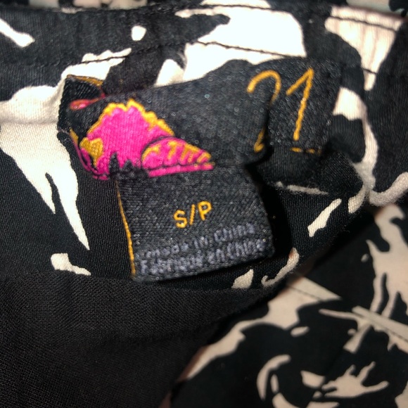 Gorgeous Strapless Rose Dress - Picture 4 of 4